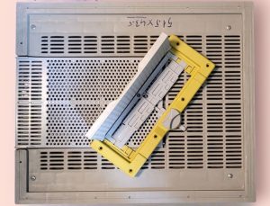 51,7 *43,5 BEYAZ UYGUN KOVAN TABANI